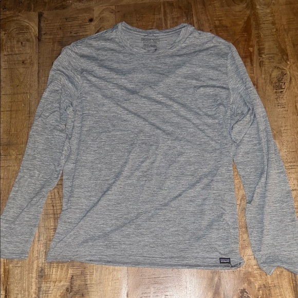 Patagonia Other - Patagonia Men's Heather Gray Long Sleeve Tee